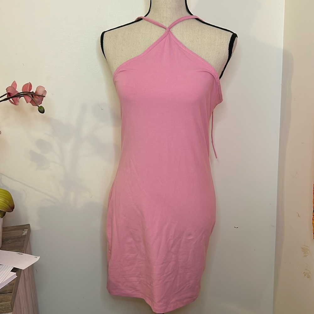 PRETTY PINK DRESS